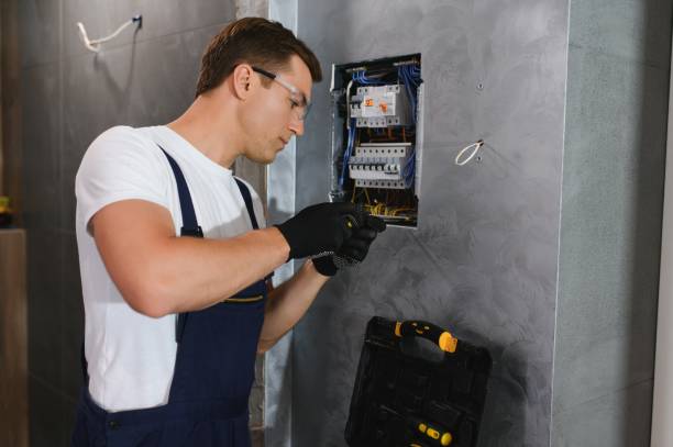 Best Electrical Contractors for Businesses  in Cypress Gardens, FL